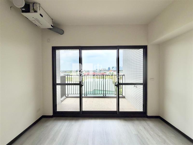 櫻花知殷4房雙平車房屋室內格局與周邊環境