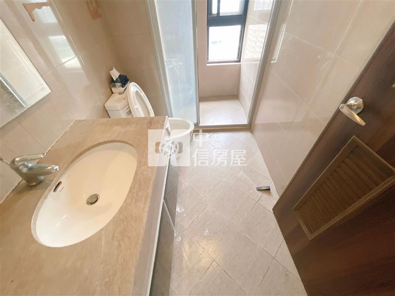 南區大慶富宇悠森學四改三平車房屋室內格局與周邊環境