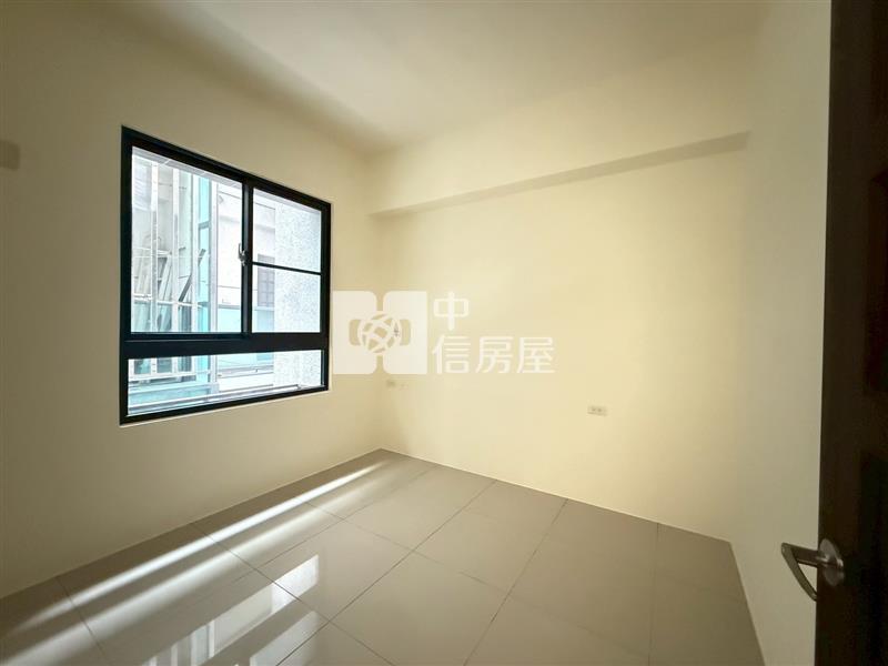 J22 宜蘭人文首富NO.40 二房【新莊中央加盟店】房屋室內格局與周邊環境