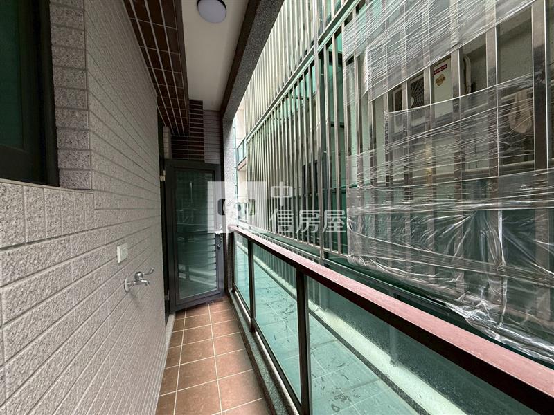 J22 宜蘭人文首富NO.40 二房【新莊中央加盟店】房屋室內格局與周邊環境