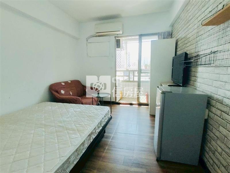 雙橡園漂亮收租套房房屋室內格局與周邊環境