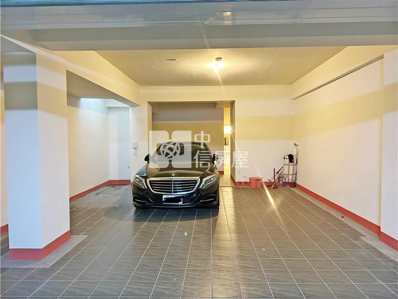 獨家!近漢神百貨電梯別墅房屋室內格局與周邊環境