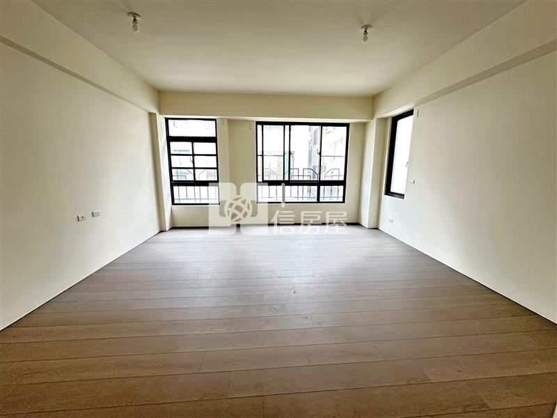 獨家!近漢神百貨電梯別墅房屋室內格局與周邊環境