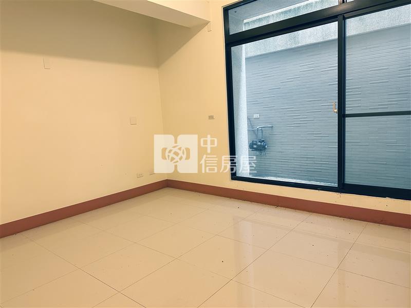 獨家!近漢神百貨電梯別墅房屋室內格局與周邊環境