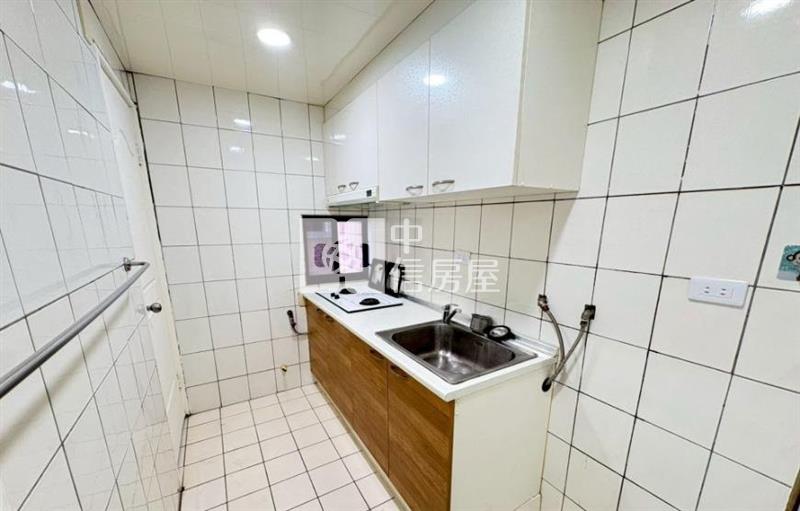 桃園中國江山美三房房屋室內格局與周邊環境