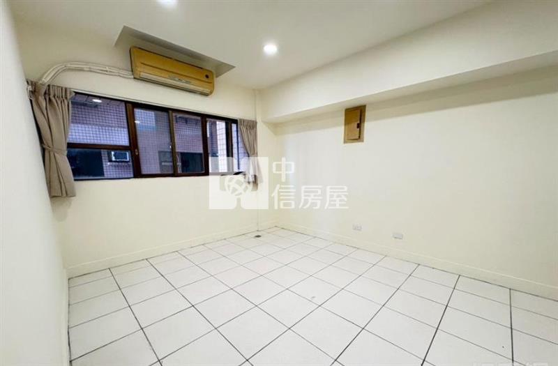 桃園中國江山美三房房屋室內格局與周邊環境