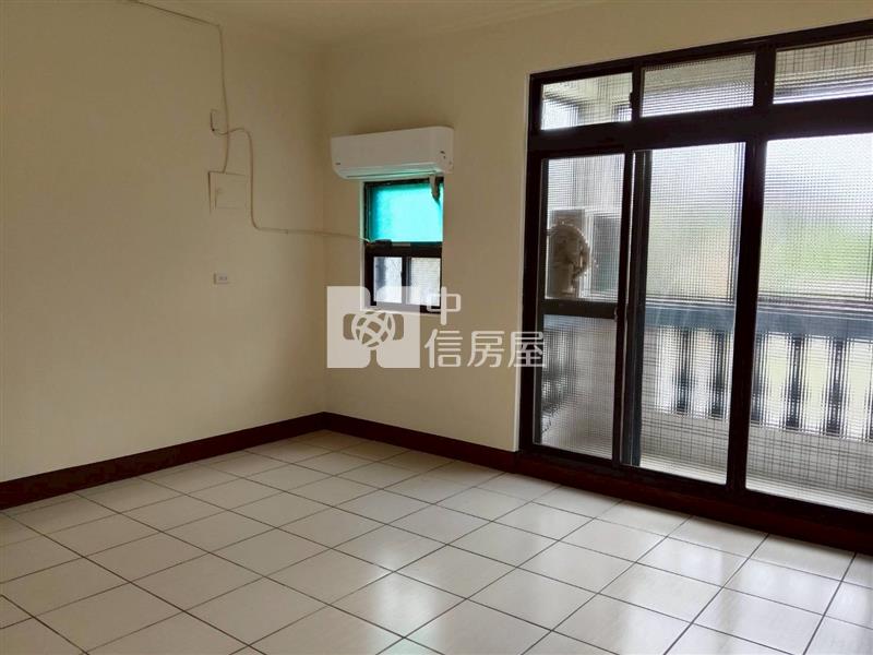 觀音忠愛莊前庭透天房屋室內格局與周邊環境