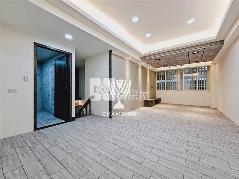 【冠軍】碇內幸福華城精美1樓+B1三房房屋室內格局與周邊環境