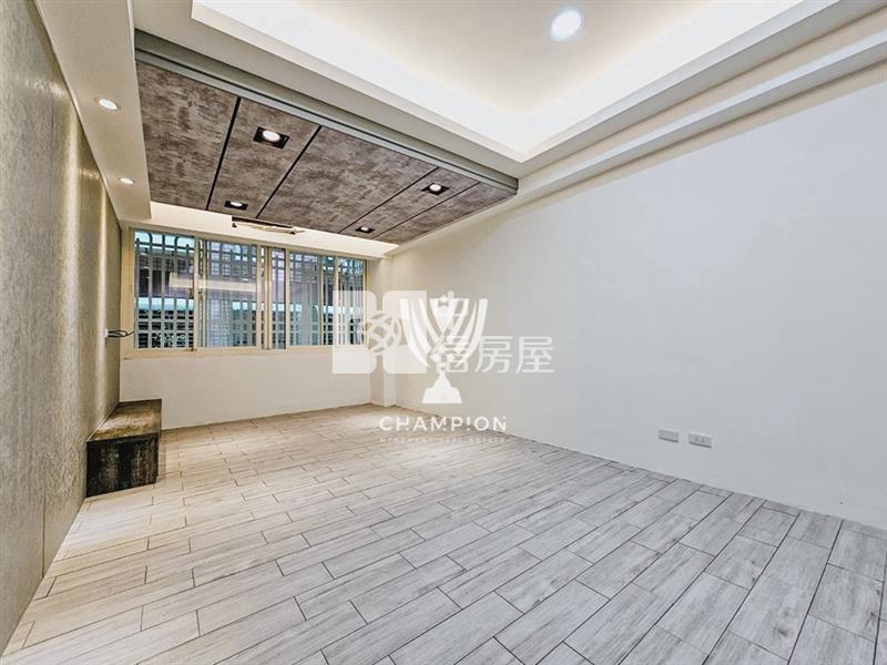 【冠軍】碇內幸福華城精美1樓+B1三房房屋室內格局與周邊環境