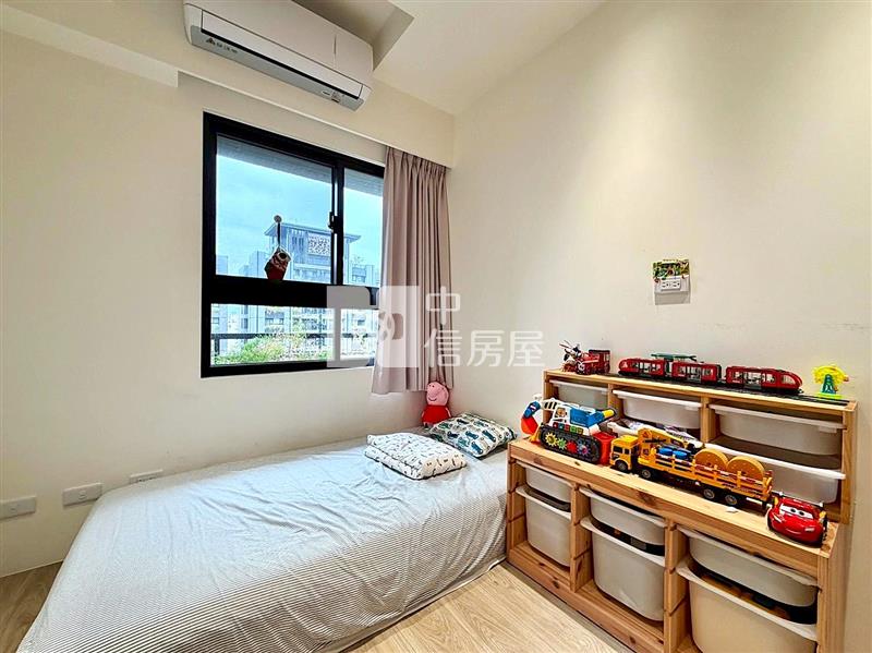 鴻邑璞真百萬裝潢 三改二房附平車房屋室內格局與周邊環境