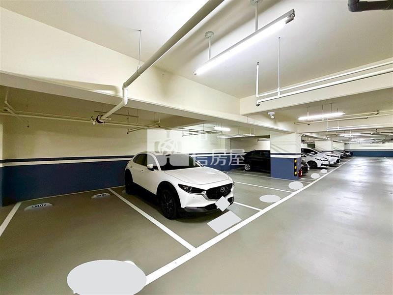 鴻邑璞真百萬裝潢 三改二房附平車房屋室內格局與周邊環境