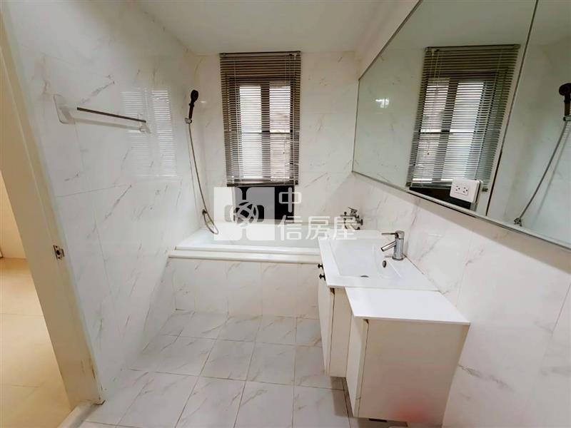 復國四季華廈3房明亮有車位房屋室內格局與周邊環境