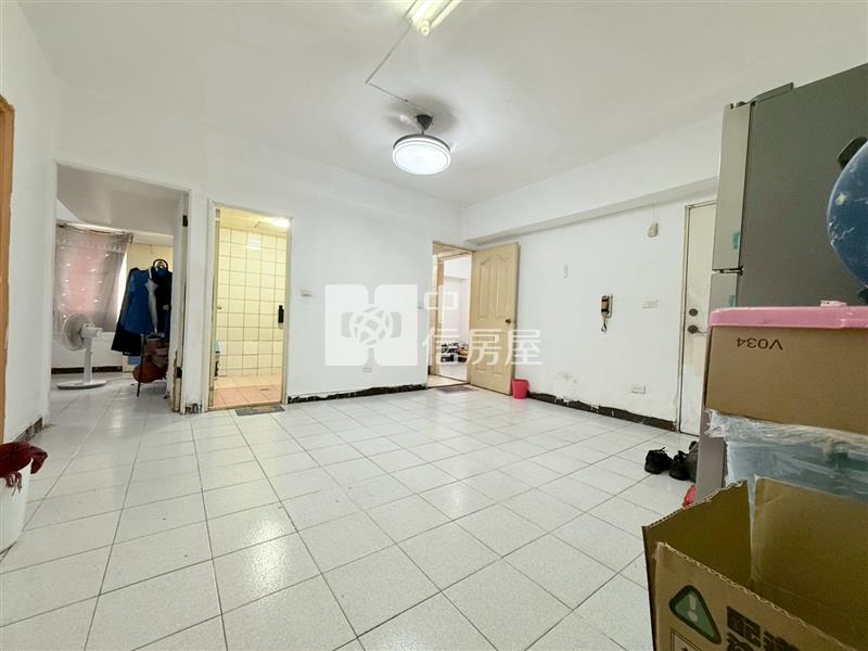 低總價3房平面車位房屋室內格局與周邊環境