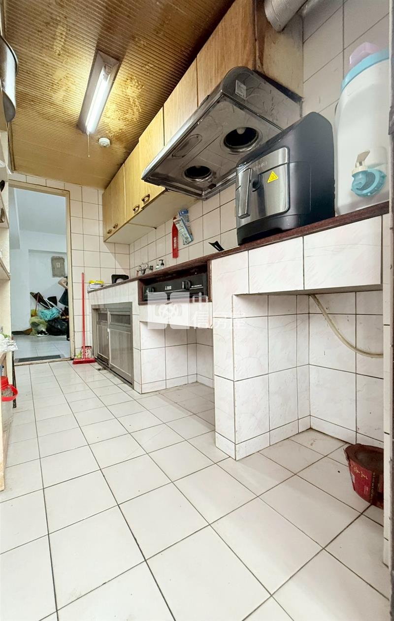 低總價3房平面車位房屋室內格局與周邊環境