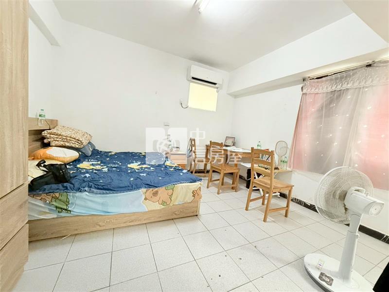 低總價3房平面車位房屋室內格局與周邊環境