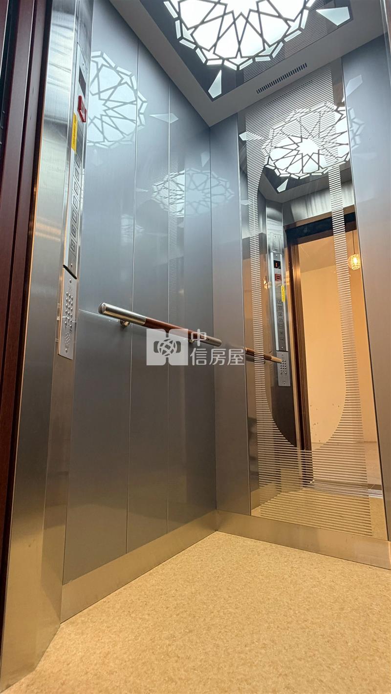 全新四房雙車電梯別墅房屋室內格局與周邊環境