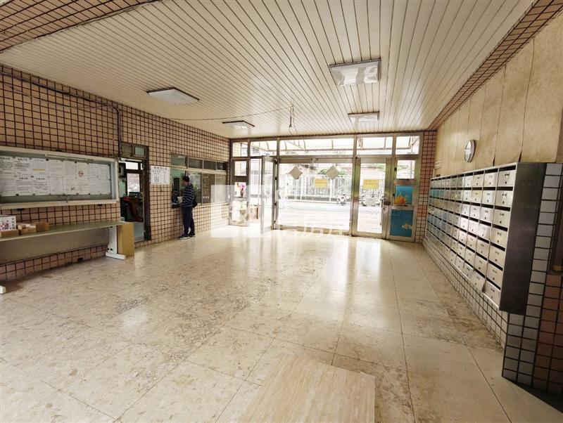 內壢環中商圈舒適寬敞電梯美2房房屋室內格局與周邊環境