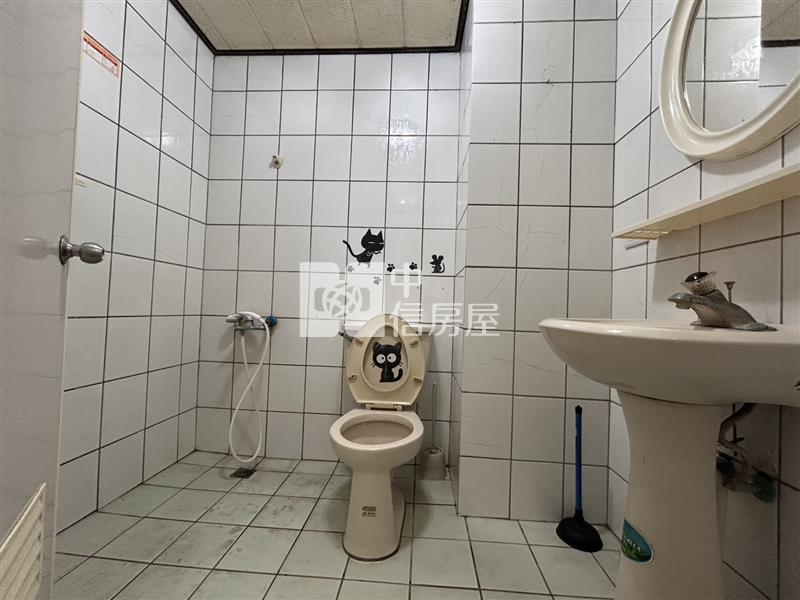 草漯十全路/電梯整新大三房房屋室內格局與周邊環境