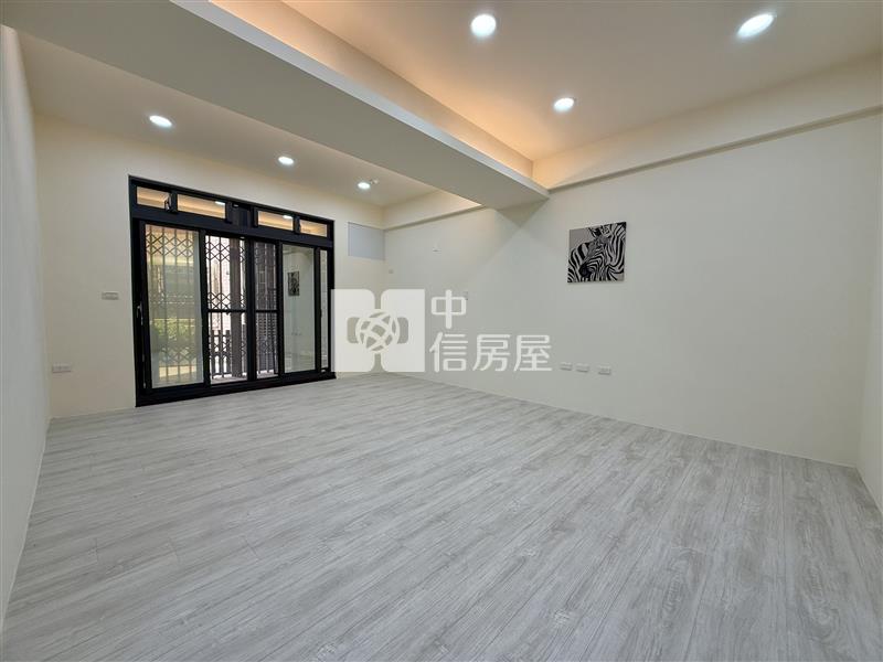 【安家】翡翠宮廷一樓2房大露臺房屋室內格局與周邊環境