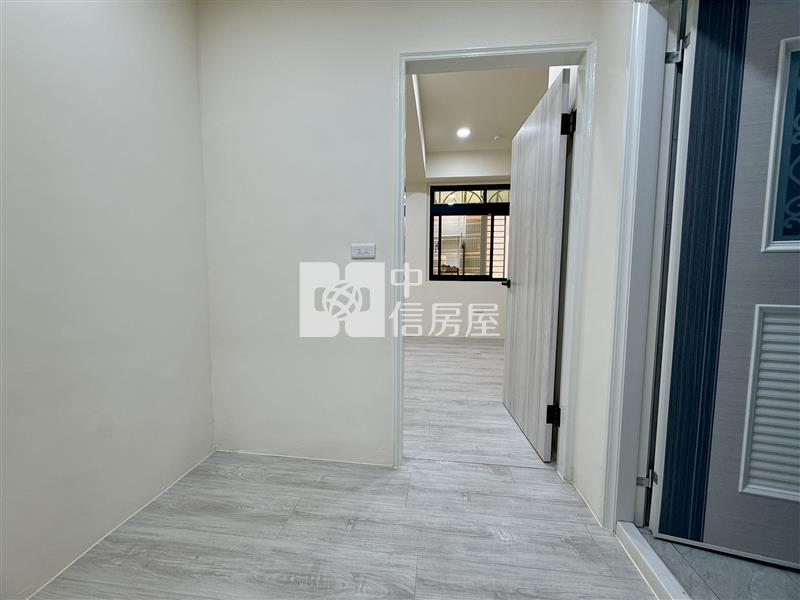 【安家】翡翠宮廷一樓2房大露臺房屋室內格局與周邊環境