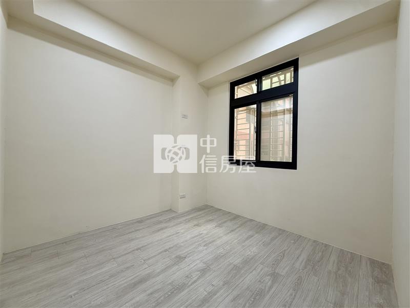 【安家】翡翠宮廷一樓2房大露臺房屋室內格局與周邊環境