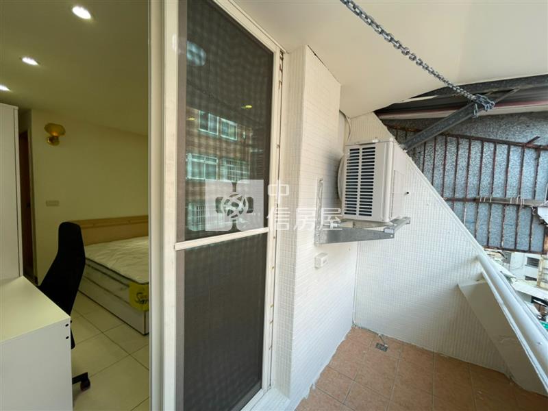 近中壢體育園區收租4套房房屋室內格局與周邊環境