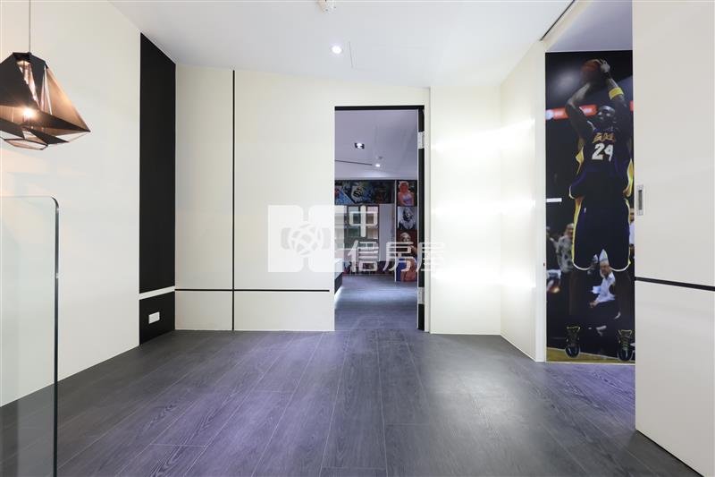 【安家】巴黎春天一樓挑高裝潢四房車房屋室內格局與周邊環境