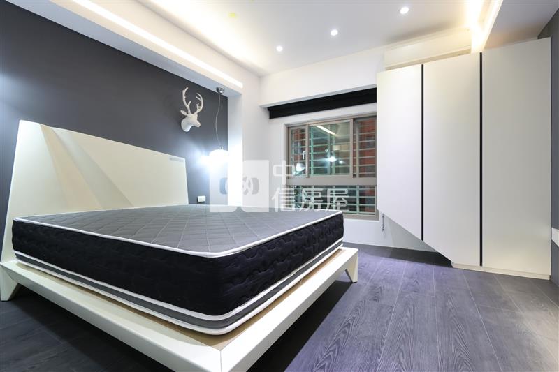 【安家】巴黎春天一樓挑高裝潢四房車房屋室內格局與周邊環境