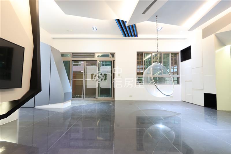 【安家】巴黎春天一樓挑高裝潢四房車房屋室內格局與周邊環境