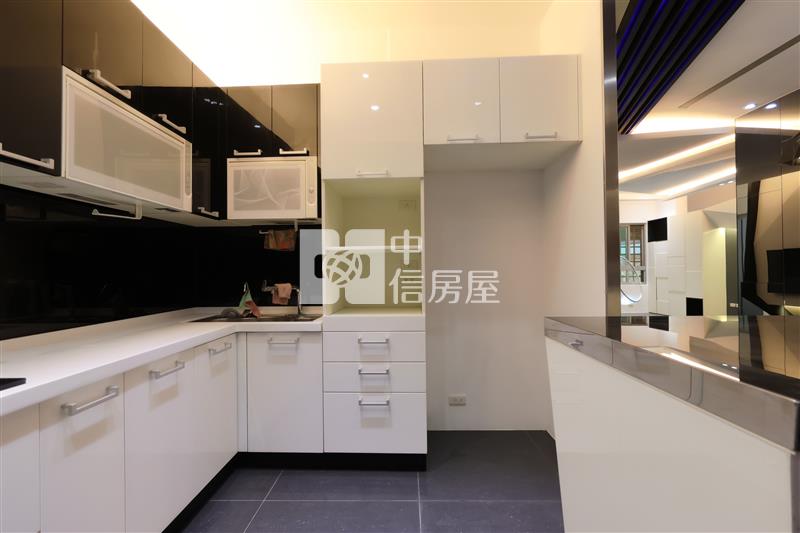 【安家】巴黎春天一樓挑高裝潢四房車房屋室內格局與周邊環境