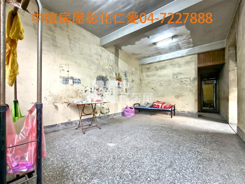 彰美路特力屋旁透天