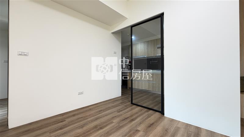 【安家】專任-青埔高鐵約700米公園豪宅3改2房屋室內格局與周邊環境