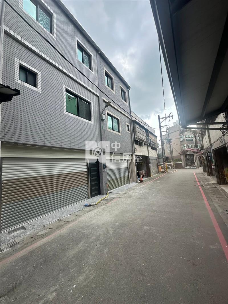 楊梅幼獅路透天(1)房屋室內格局與周邊環境