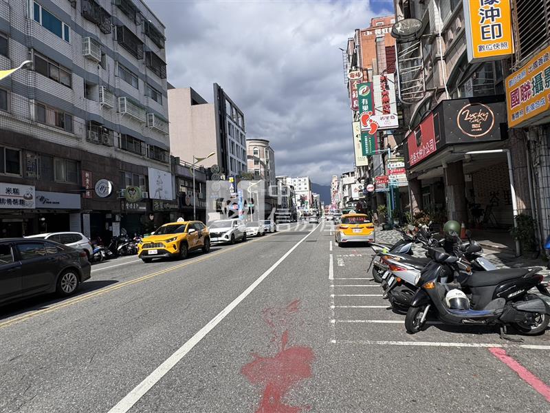 花蓮火車站、商校生活圈｜溫馨雙房｜度假、自用、出租房屋室內格局與周邊環境
