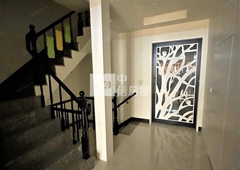 【奔馳】G9綠線捷運站旁電梯透店房屋室內格局與周邊環境