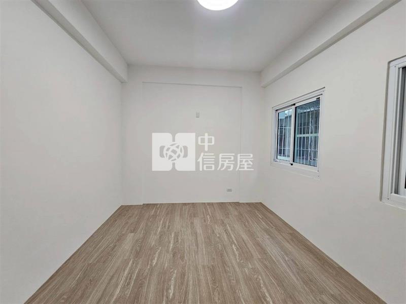 德興路全新整理優質別墅房屋室內格局與周邊環境