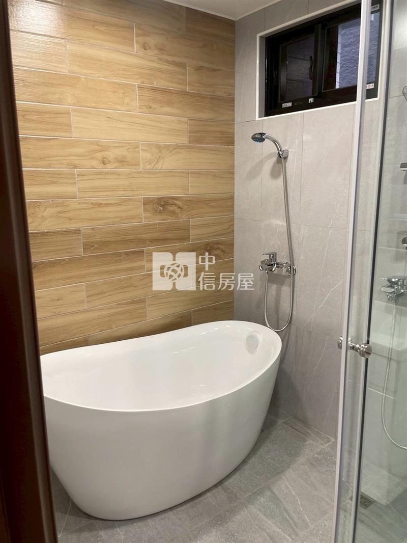 大園客運園區雙車位別墅房屋室內格局與周邊環境