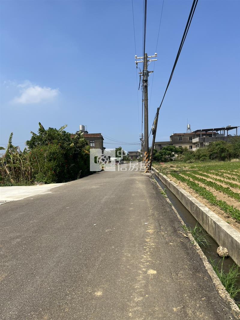 新屋全新合法漂亮資材室美農地房屋室內格局與周邊環境