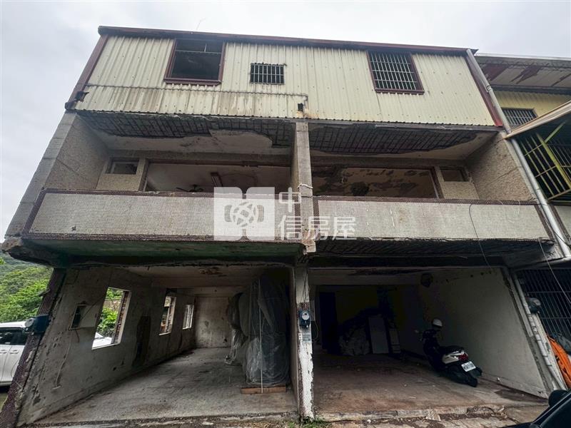 頭份買地送屋透天房屋室內格局與周邊環境