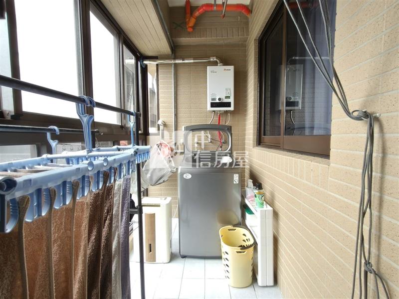 A7重劃區友文化三房車房屋室內格局與周邊環境