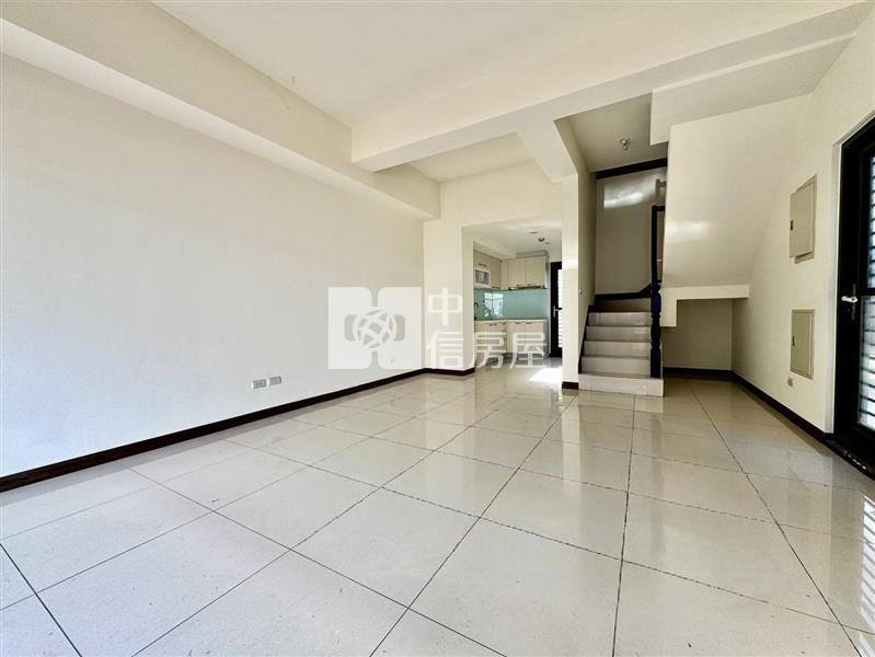 近中壢市區新建美別墅(2年屋)房屋室內格局與周邊環境