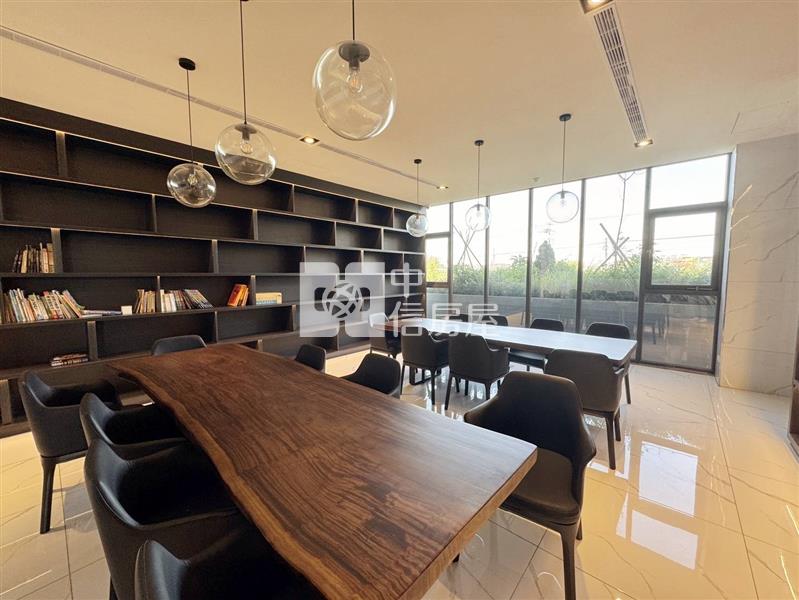 近中壢市區新建美別墅(2年屋)房屋室內格局與周邊環境