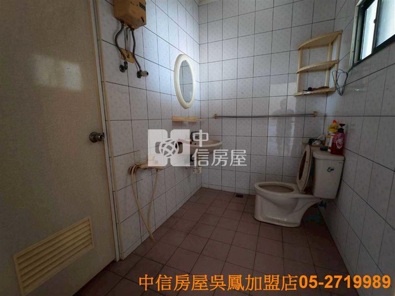 吳鳳科大俗透天房屋室內格局與周邊環境