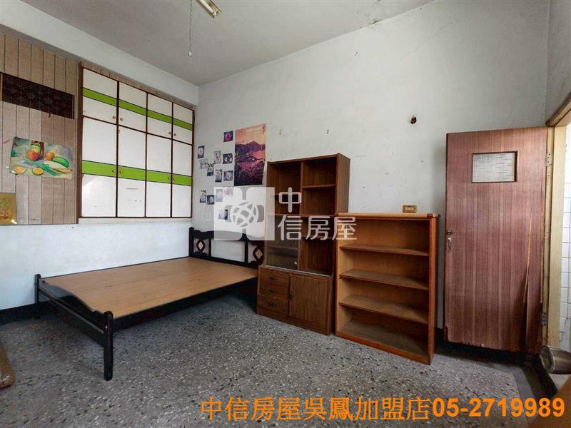 吳鳳科大俗透天房屋室內格局與周邊環境