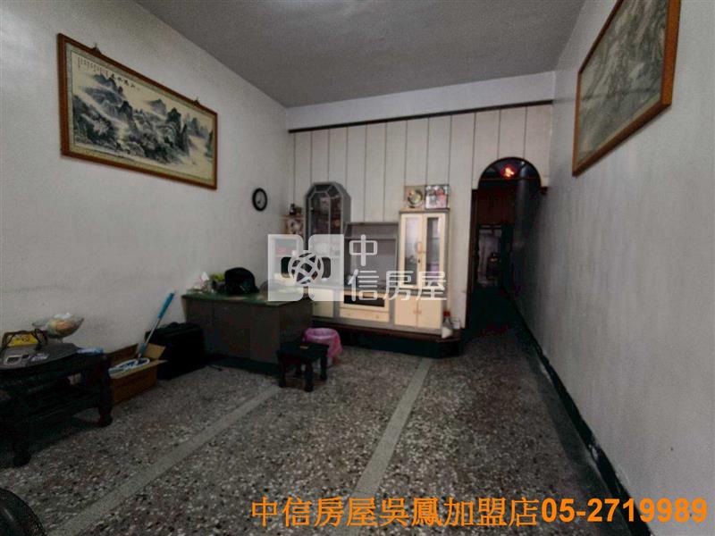 吳鳳科大俗透天房屋室內格局與周邊環境