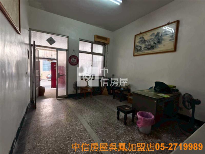 吳鳳科大俗透天房屋室內格局與周邊環境