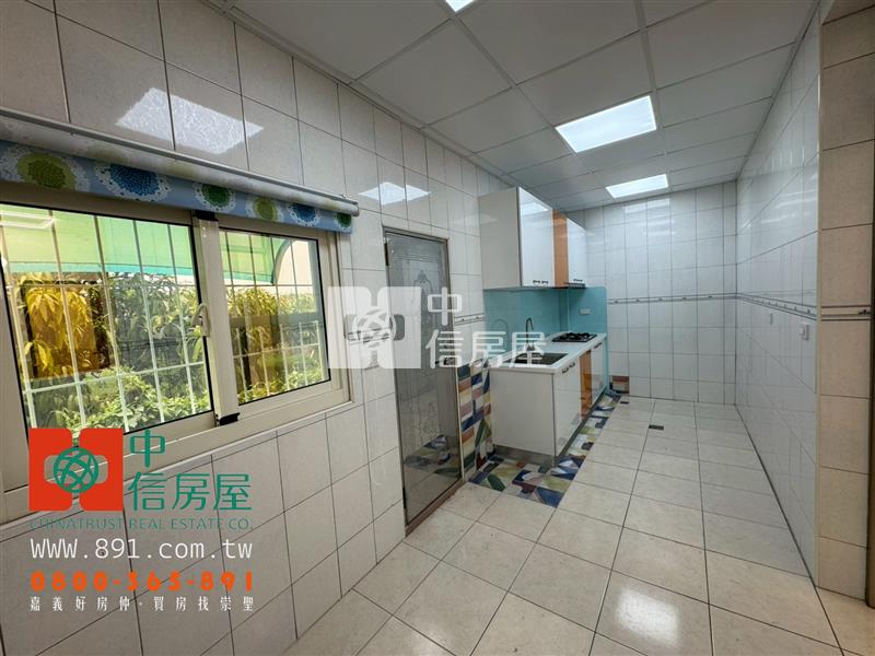 民生社區全新整理透天房屋室內格局與周邊環境