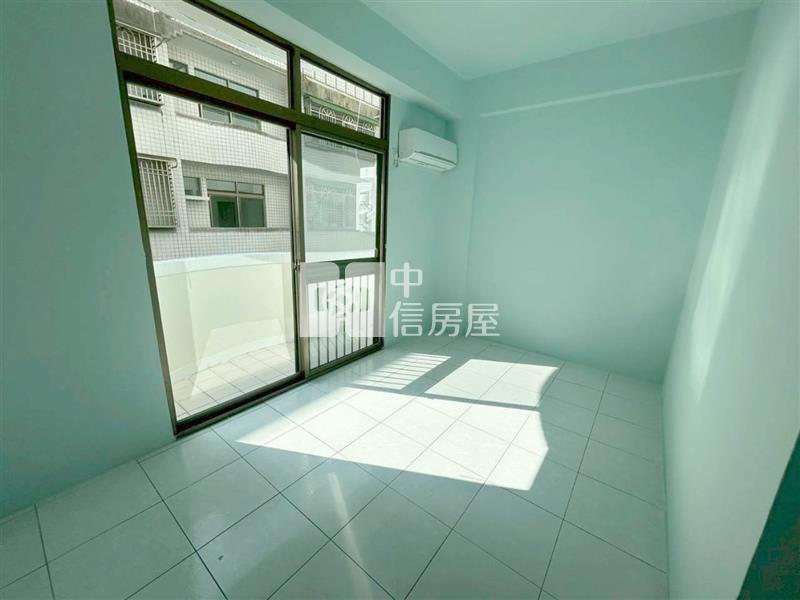 安平五期市政府包租公透天店住房屋室內格局與周邊環境