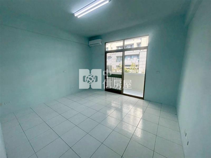 安平五期市政府包租公透天店住房屋室內格局與周邊環境