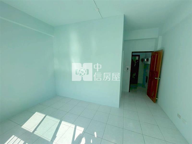 安平五期市政府包租公透天店住房屋室內格局與周邊環境